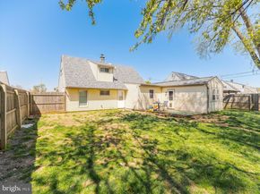 51 Junewood Drive, Levittown PA 19055