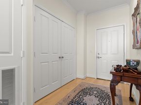 1205 N Garfield Street PH4, Arlington VA 22201