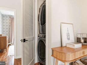 240 Pierce Street, Philadelphia PA 19148