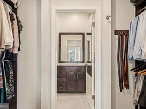 240 Pierce Street, Philadelphia PA 19148