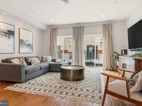 240 Pierce Street, Philadelphia PA 19148