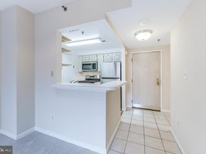 4808 Moorland Lane 314, Bethesda MD 20814