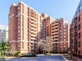 4808 Moorland Lane 314, Bethesda MD 20814