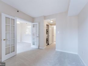 4808 Moorland Lane 314, Bethesda MD 20814