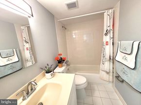 9800 Kingsbridge Drive 2, Fairfax VA 22031