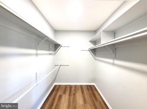 9800 Kingsbridge Drive 2, Fairfax VA 22031