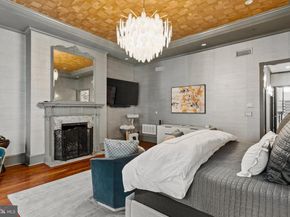1013 Clinton Street, Philadelphia PA 19107