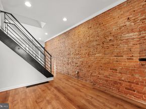 149 Pierce Street, Philadelphia PA 19148