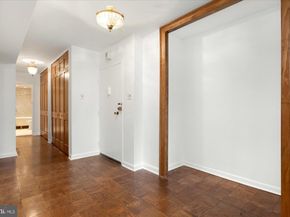 4201 Cathedral Avenue NW 315E, Washington DC 20016