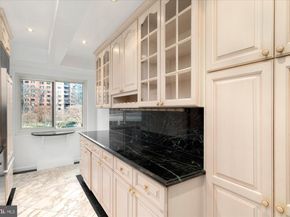 4201 Cathedral Avenue NW 315E, Washington DC 20016