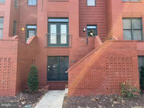 257 14TH Street SE B, Washington DC 20003