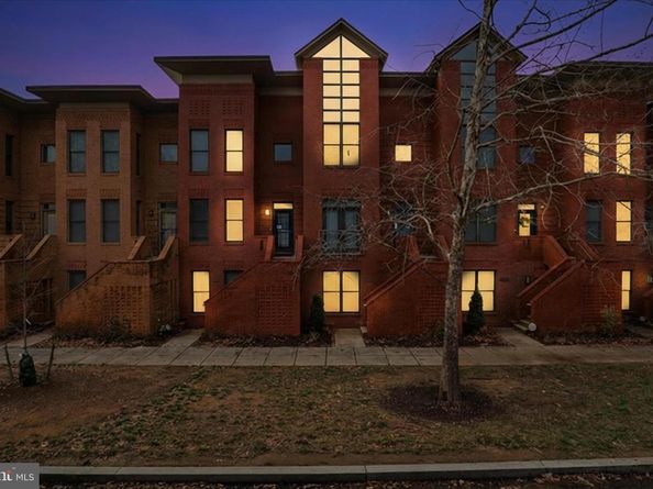 257 14TH Street SE B, Washington DC 20003