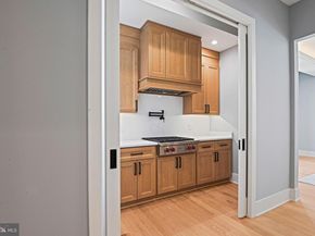 1052 Balls Hill Road, Mclean VA 22101