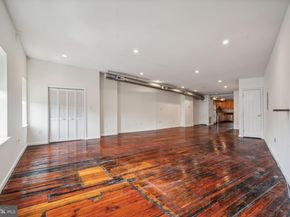 2557 Amber Street, Philadelphia PA 19125