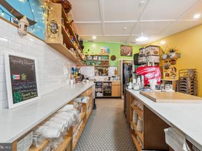 2557 Amber Street, Philadelphia PA 19125