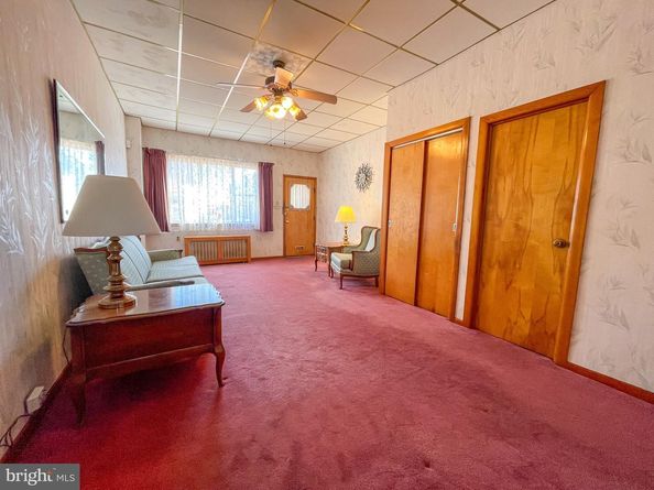 2616 E Allegheny Avenue, Philadelphia PA 19134