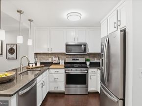 355 I Street SW 310S, Washington DC 20024