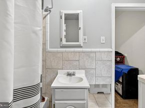 4314 Pine Street, Philadelphia PA 19104