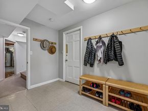 5117 Westpath Way, Bethesda MD 20816