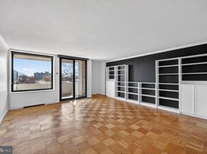 240 M Street SW E406, Washington DC 20024