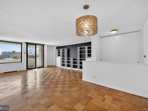 240 M Street SW E406, Washington DC 20024