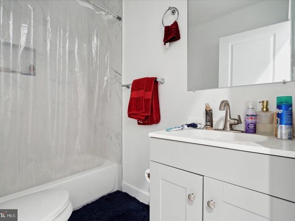 5139 Pine Street, Philadelphia PA 19143
