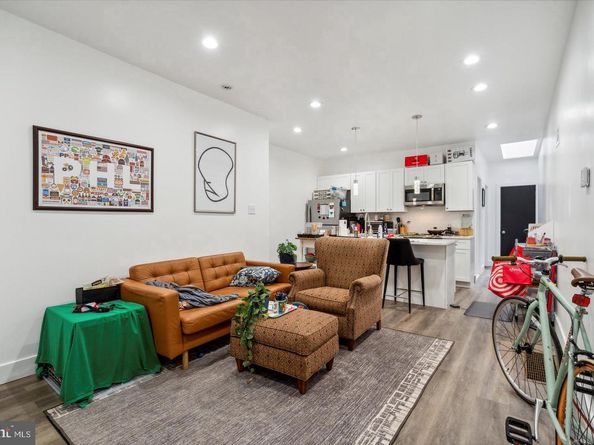 5139 Pine Street, Philadelphia PA 19143