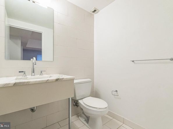 1425 Locust Street 3B, Philadelphia PA 19102