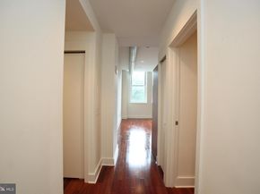 1111 Locust Street 4D, Philadelphia PA 19107