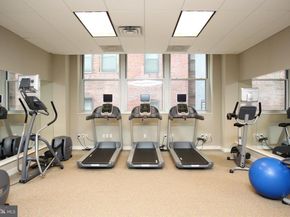 1111 Locust Street 4D, Philadelphia PA 19107