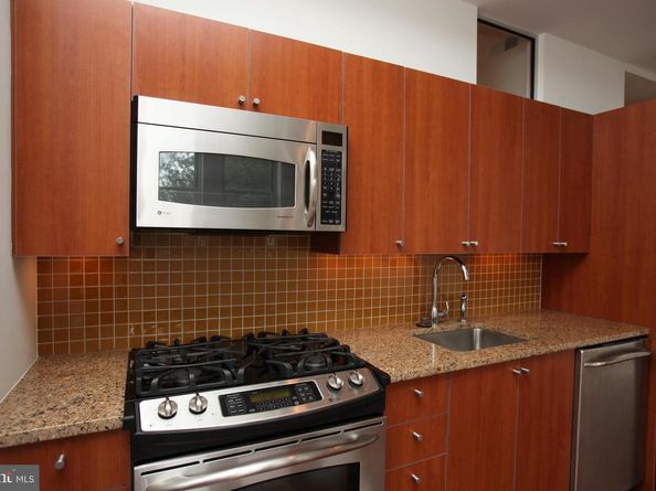 1111 Locust Street 4D, Philadelphia PA 19107