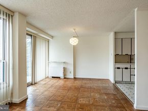 1001 City Avenue E431, Wynnewood PA 19096