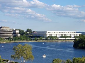 2510 Virginia Avenue NW 512S, Washington DC 20037