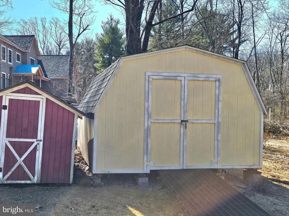 244 S Sugan Rd (FAIRVIEW AVE, New Hope PA 18938