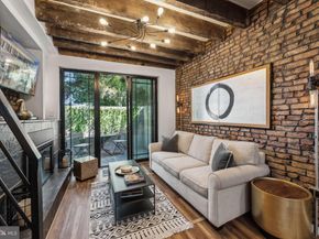 7 Pomander Walk NW, Washington DC 20007