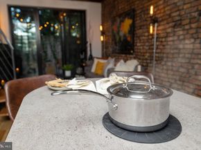 7 Pomander Walk NW, Washington DC 20007