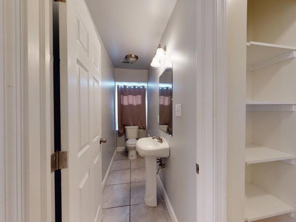 922 S 49TH Street, Philadelphia PA 19143