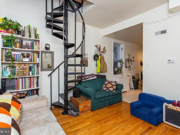 922 S 49TH Street, Philadelphia PA 19143