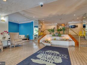 5340 Holmes Run Parkway 101, Alexandria VA 22304