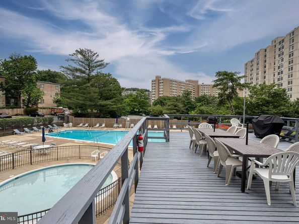 5340 Holmes Run Parkway 101, Alexandria VA 22304