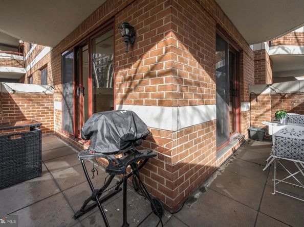 2301 N Street NW 104, Washington DC 20037