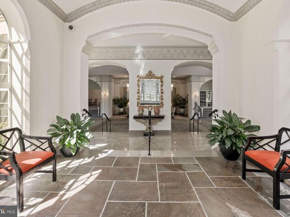 4000 Cathedral Avenue NW 453B, Washington DC 20016