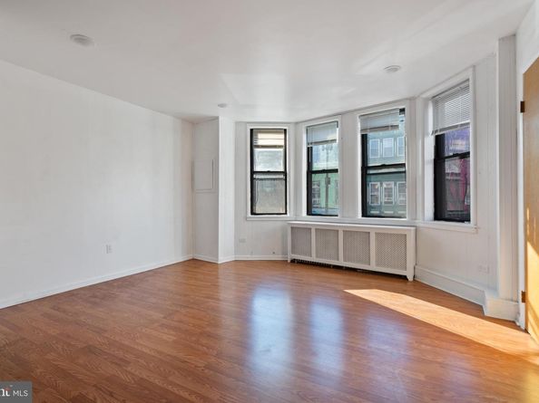709 E Passyunk Avenue, Philadelphia PA 19147