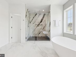 1110 Hillcrest Drive SW, Vienna VA 22180