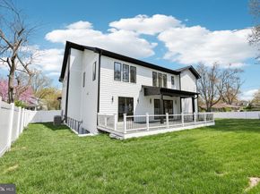 1110 Hillcrest Drive SW, Vienna VA 22180