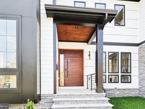 1110 Hillcrest Drive SW, Vienna VA 22180