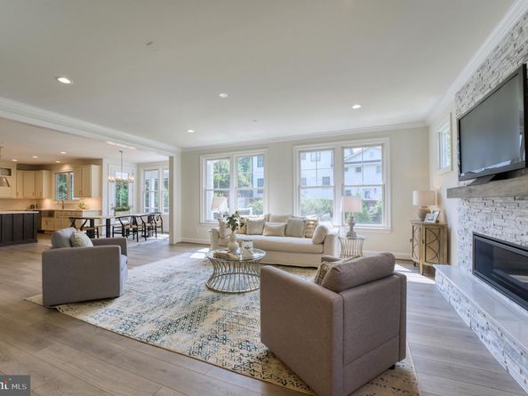 9353 Tovito, Fairfax VA 22031