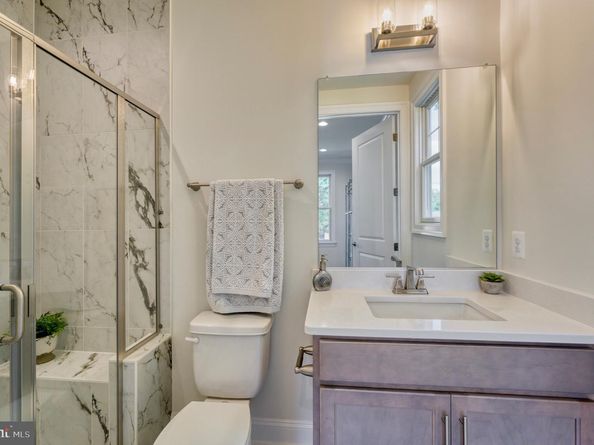 9353 Tovito, Fairfax VA 22031