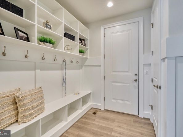 9353 Tovito, Fairfax VA 22031