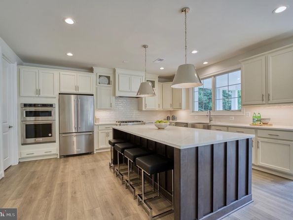 9353 Tovito, Fairfax VA 22031